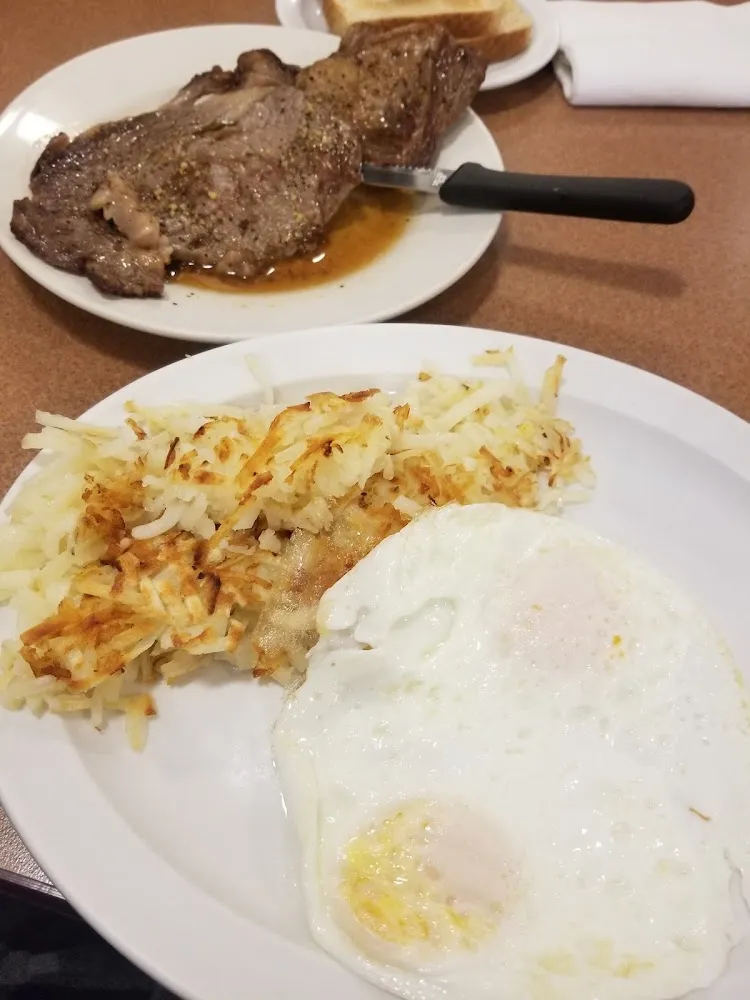 Chopped Steak with 2 Eggs